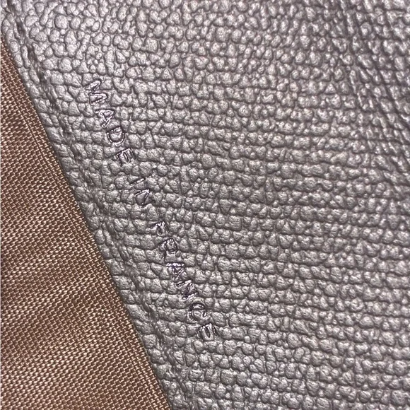 ✨CHANEL Silver Leather Wallet | Made In France | Vintage Collectible | Old 💵🔥✨ - Picture 11 of 12